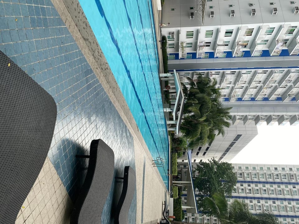 Summer, View (from property/room), Swimming pool, sunbed