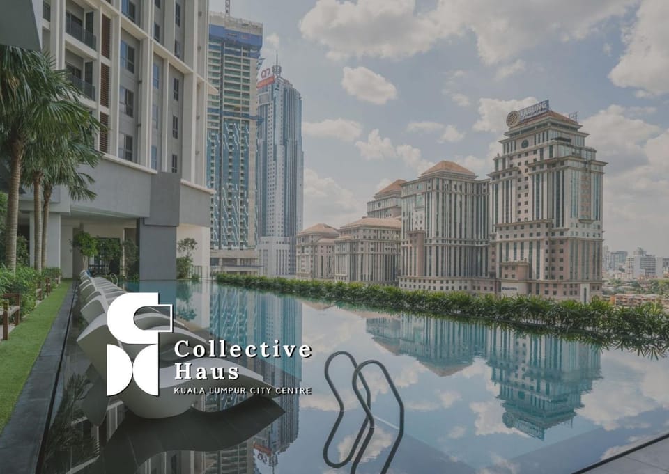Property building, Day, City view, Pool view, Swimming pool