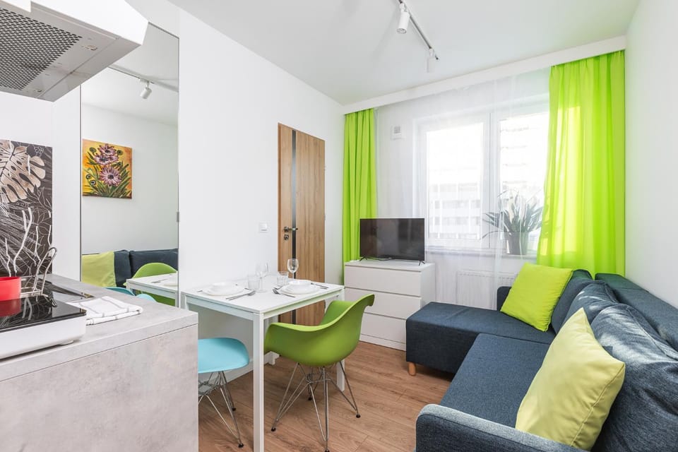 Communal lounge/ TV room, Seating area, Evening entertainment