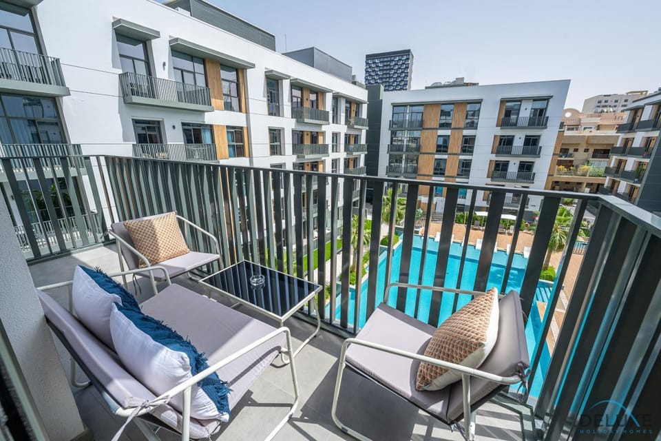 View (from property/room), Balcony/Terrace, Pool view