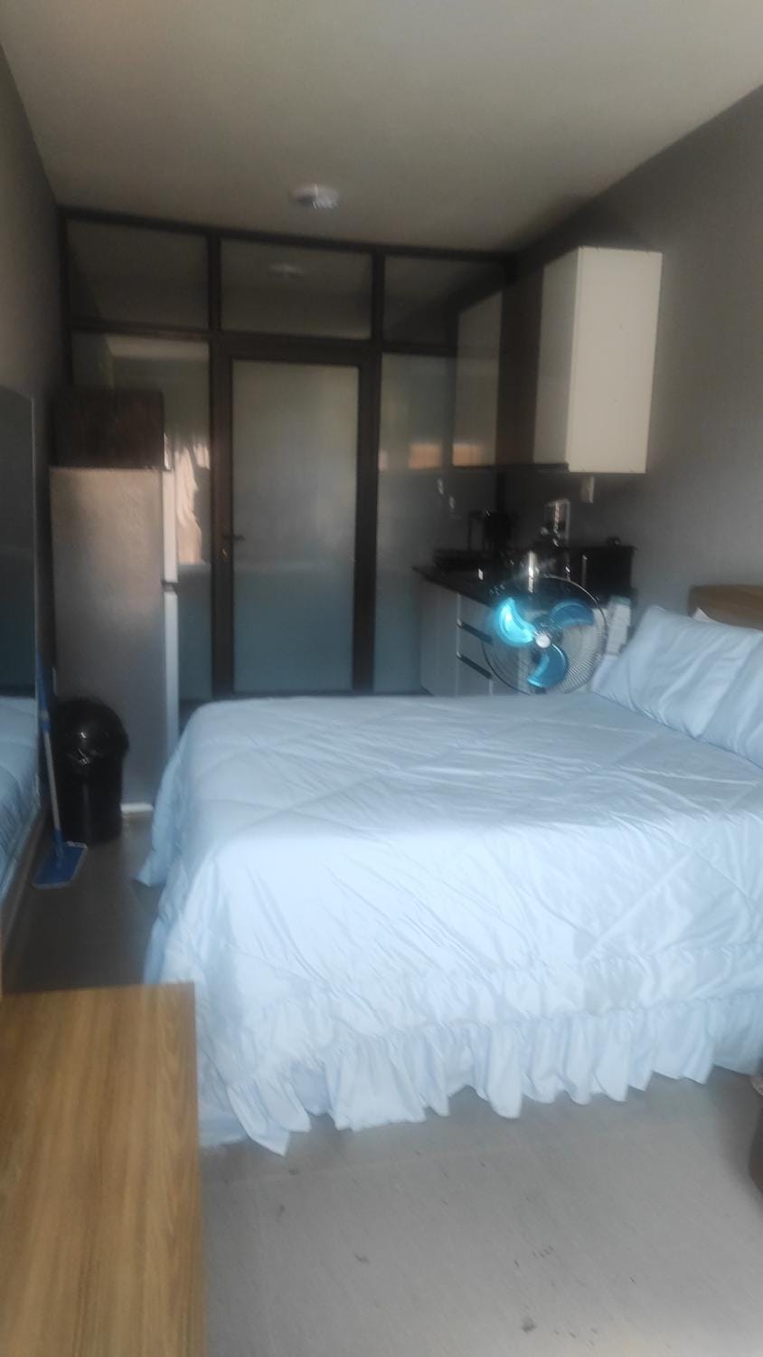 Brand new crane Apartments no 9 or 6 Apartment in Gauteng