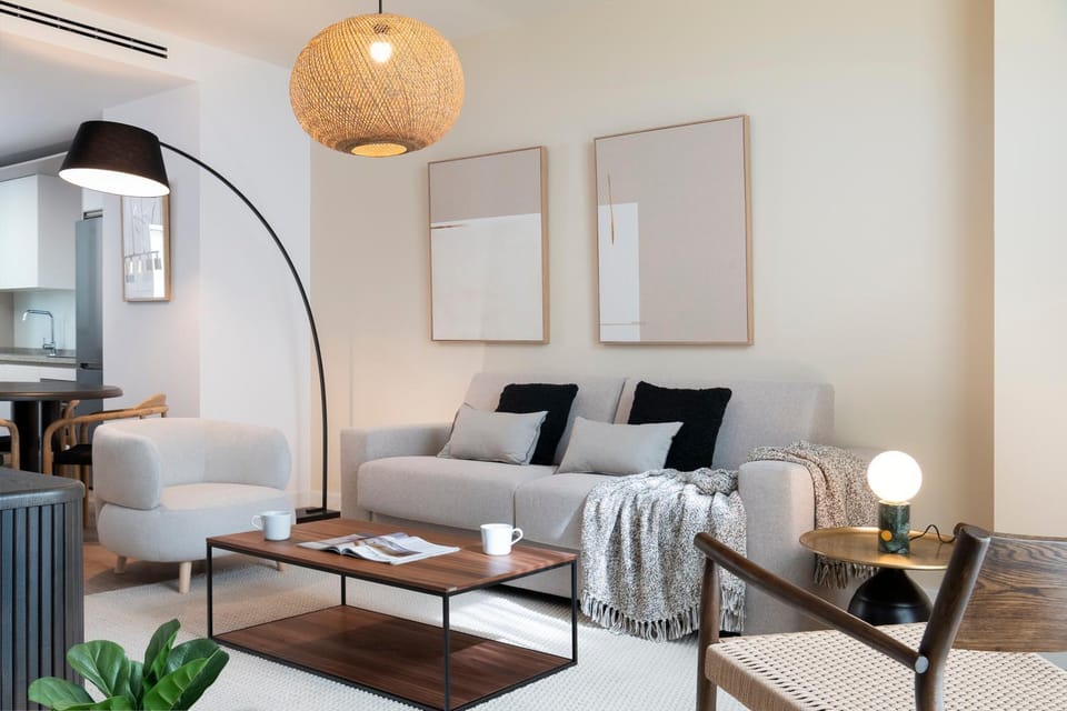 Living room, Seating area, Dining area