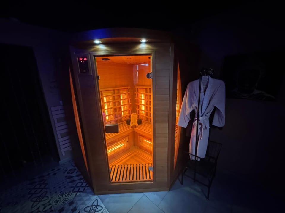 Sauna, towels