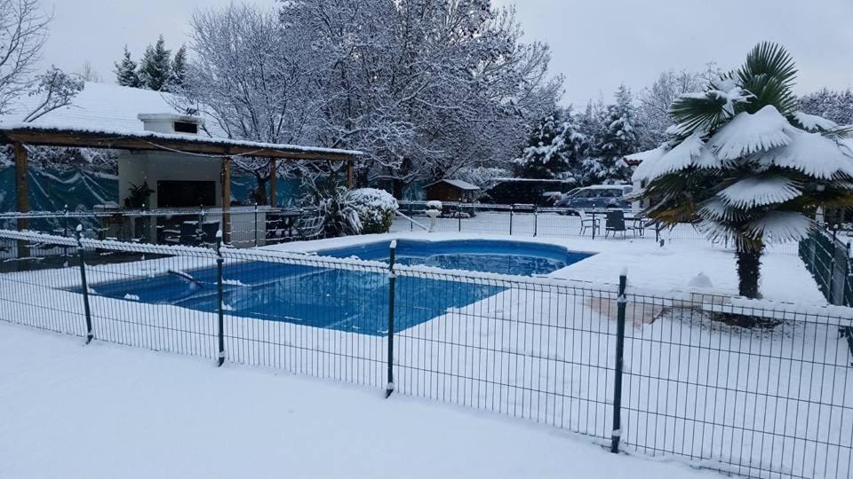 Winter, On site