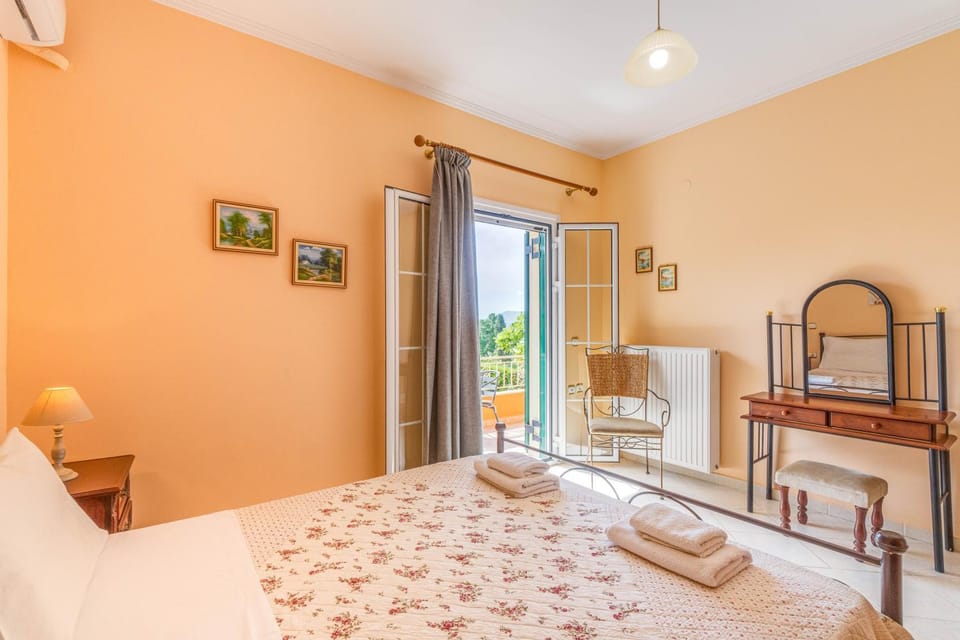 Property building, Living room, Bedroom