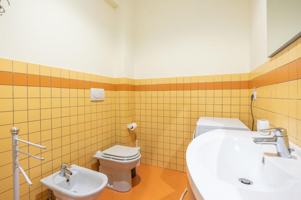 Toilet, Bathroom, bidet