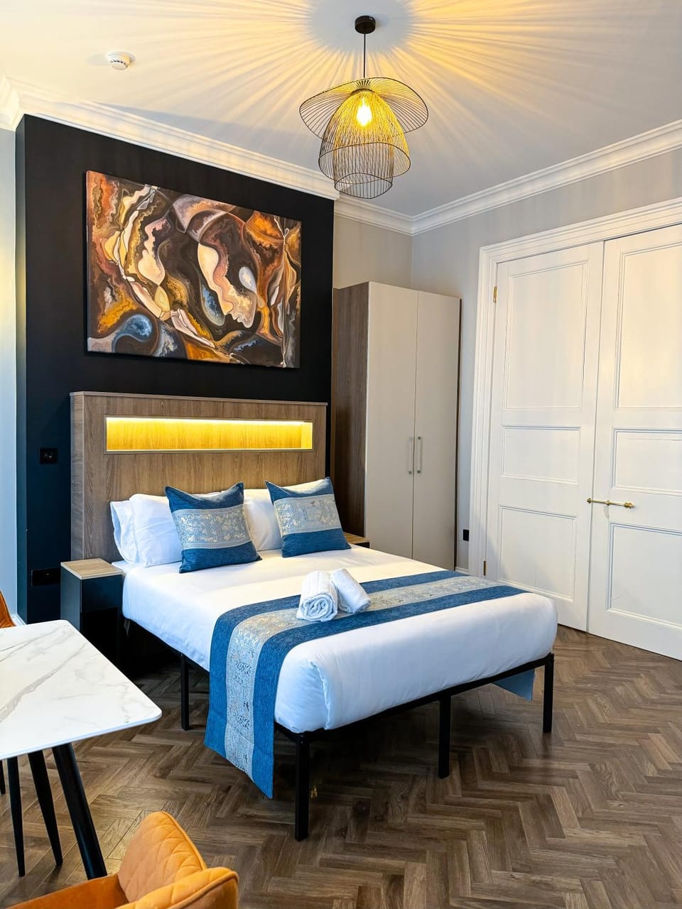 Bed, Decorative detail, Bedroom