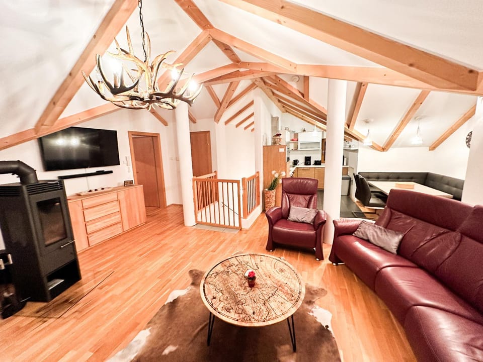 Communal lounge/ TV room, Living room