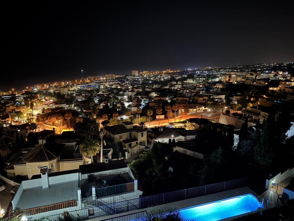 Night, Swimming pool