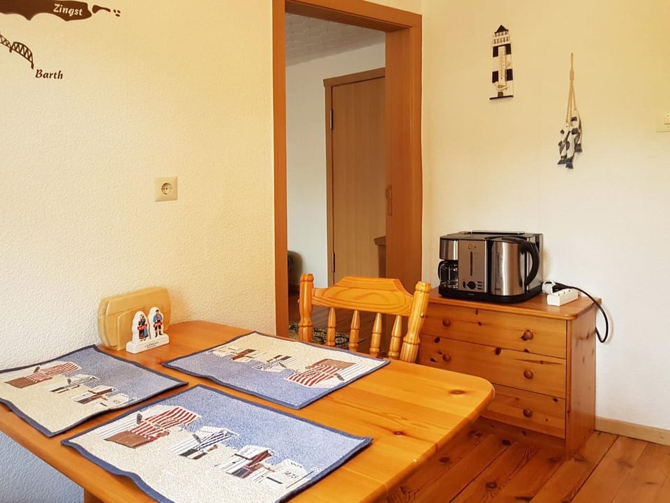 An der Brake, große FeWo Apartment in Prerow