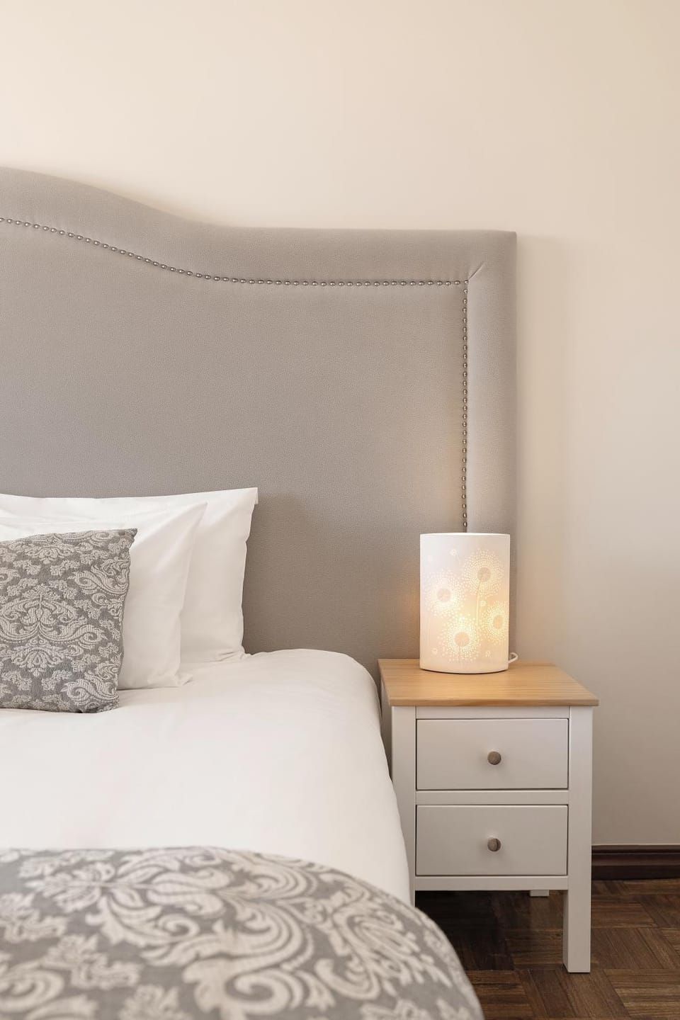 Bed, Decorative detail, Bedroom