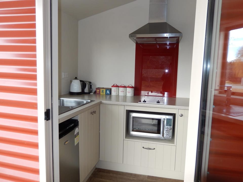 Coffee/tea facilities, Kitchen or kitchenette