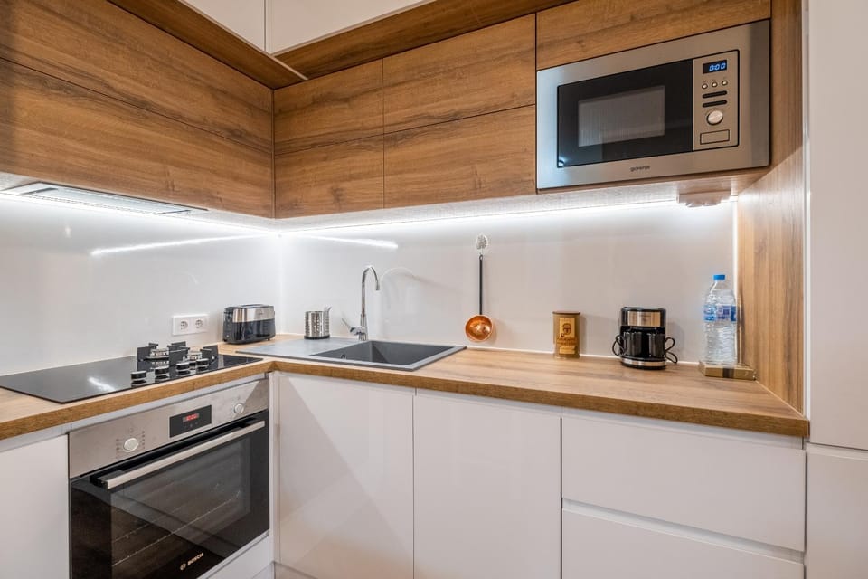 Kitchen or kitchenette, minibar, pet friendly, stove, toaster