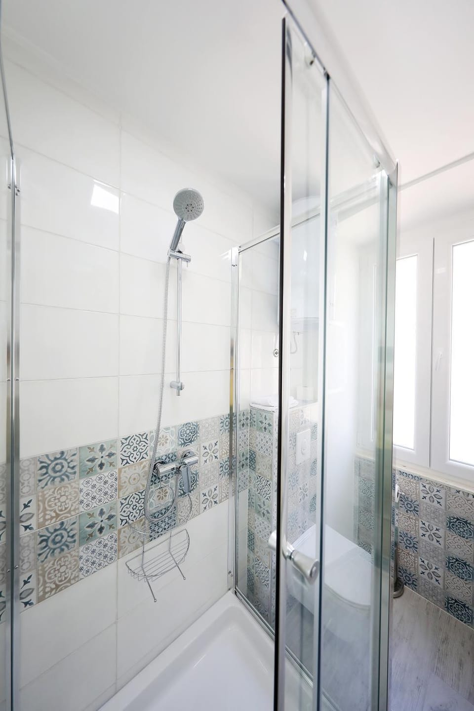 Shower, Bathroom, towels