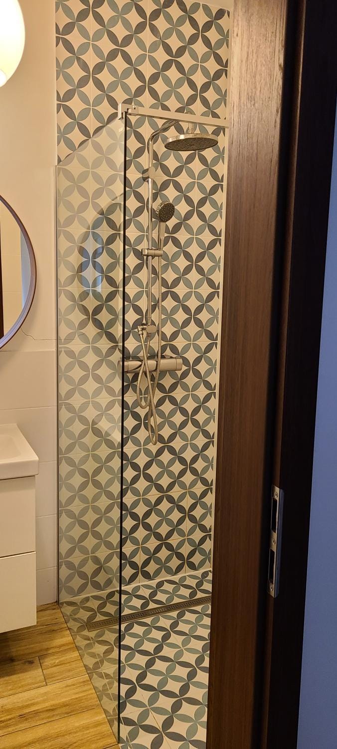 Lovely One-Bedroom Condo With Patio Free Parking Apartment in Warsaw