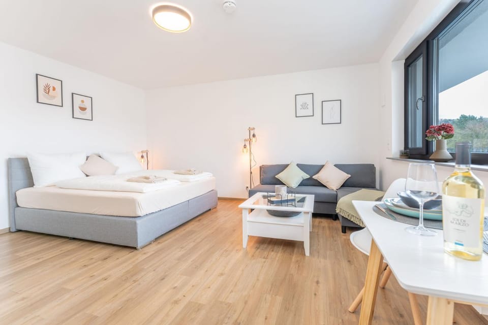 Living room, Dining area, Bedroom