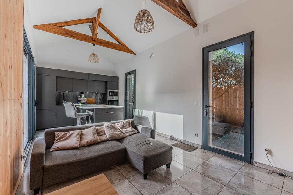 Property building, Living room
