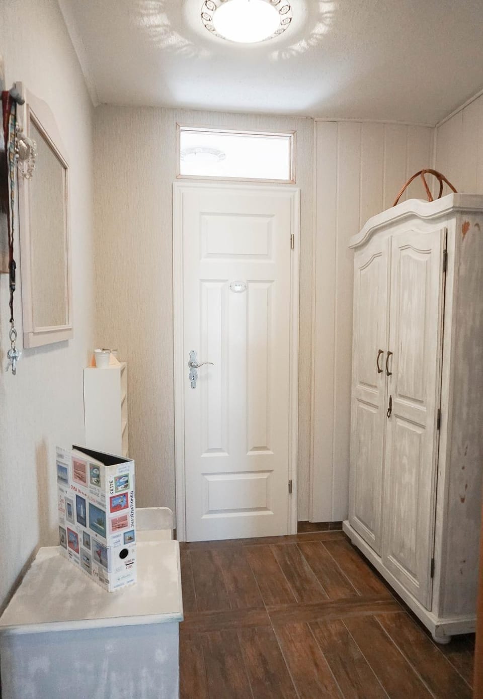 Toilet, wardrobe