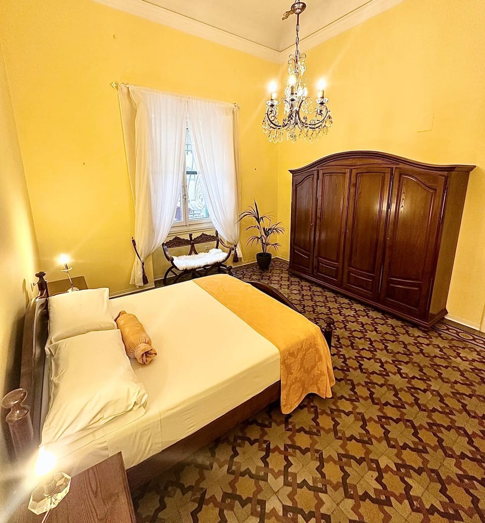 View (from property/room), Bedroom, internet, wardrobe