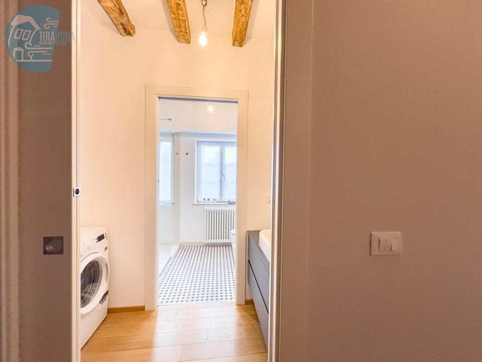 Mazzini 9 Tirabora Short Rent Apartment in Trieste