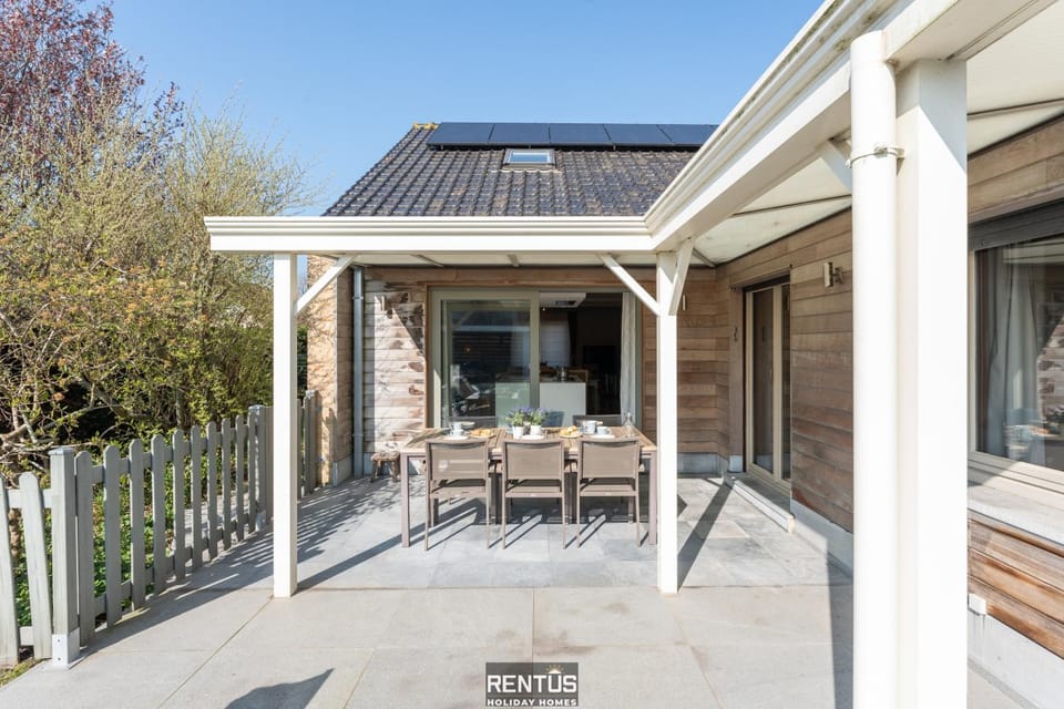 Balcony/Terrace, Dining area