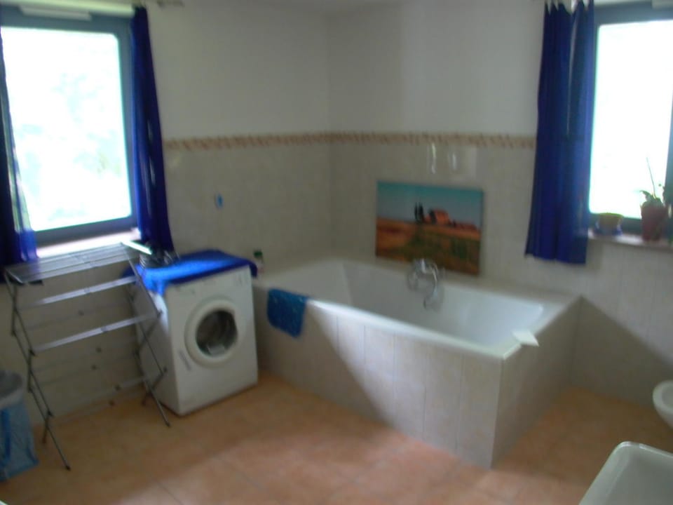 Gästezimmer Ferienwohnung VILLA ALEXA, mit Wallbox Apartment in Berlin