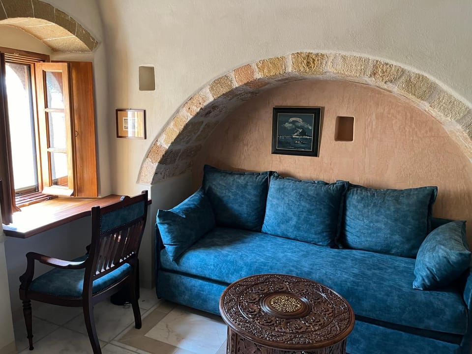 MONOVASIA SUITES Tholos Hammam House in Islands
