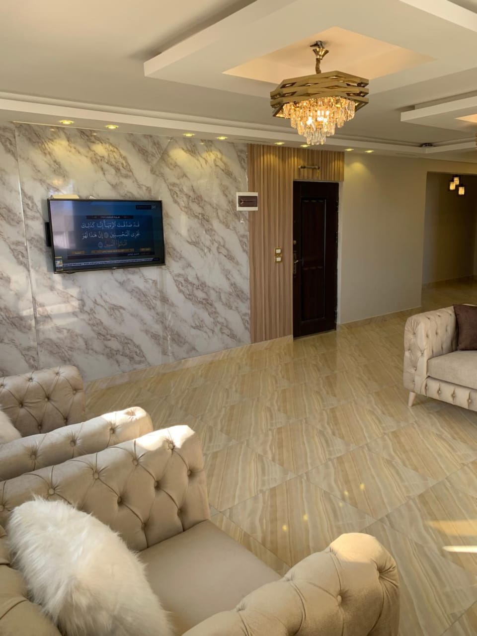 TV and multimedia, Seating area
