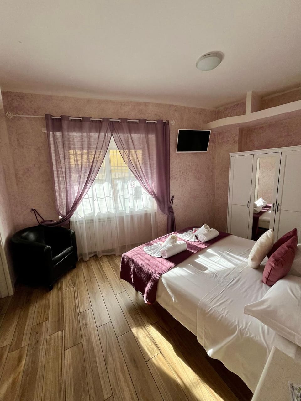 Paganino rooms Bed and Breakfast in Fiumicino