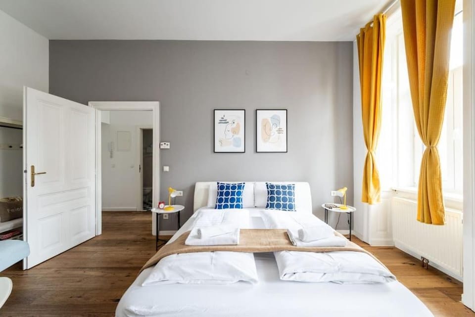 Lite 1BR Near Metro & Center by HM Apartment in Vienna