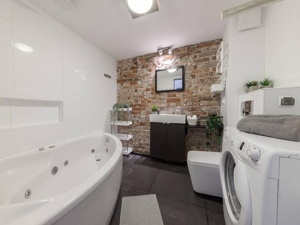 Graystone Studio Plac Unii Lubelskiej Apartment in Warsaw