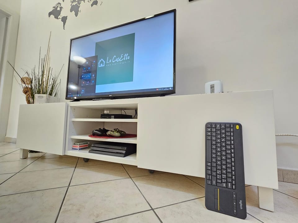 Communal lounge/ TV room, TV and multimedia, Evening entertainment, heating, internet