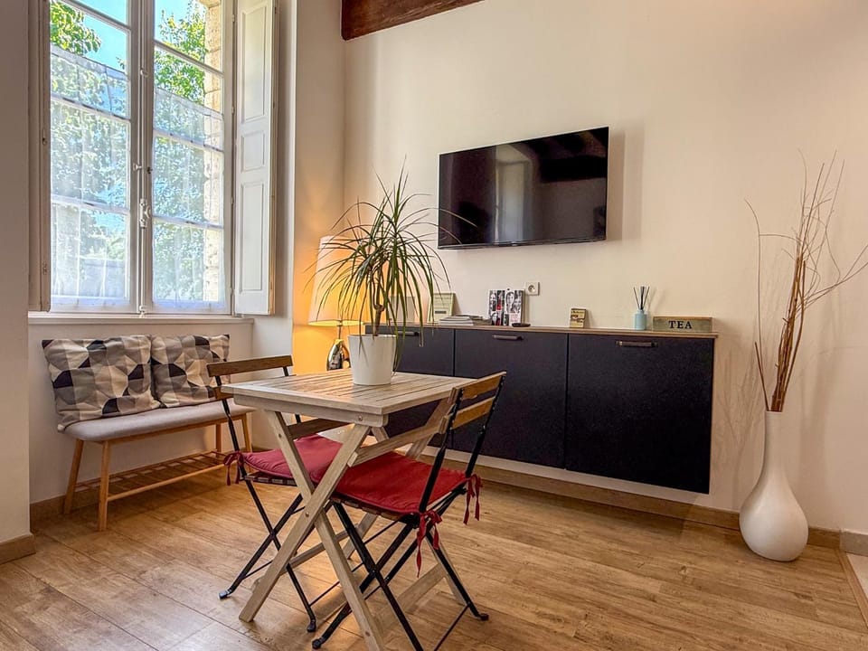 Le Carmel Apartment in Chartres