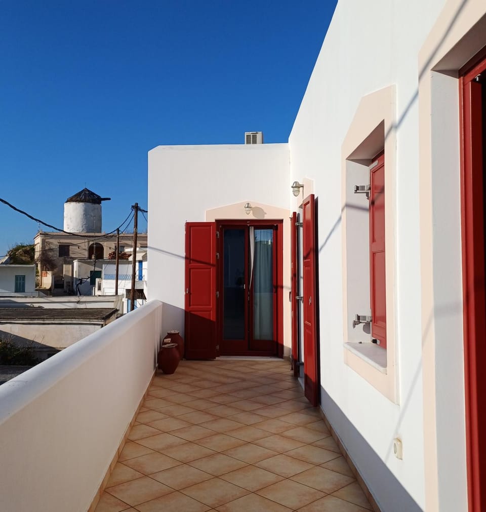 Balcony/Terrace, Landmark view