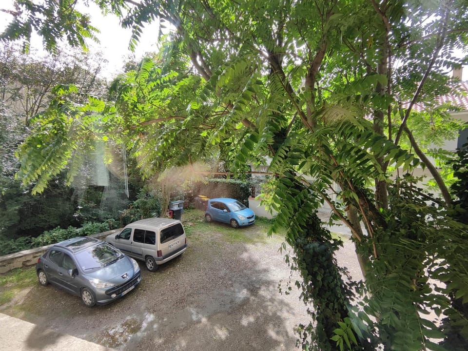 Natural landscape, Parking