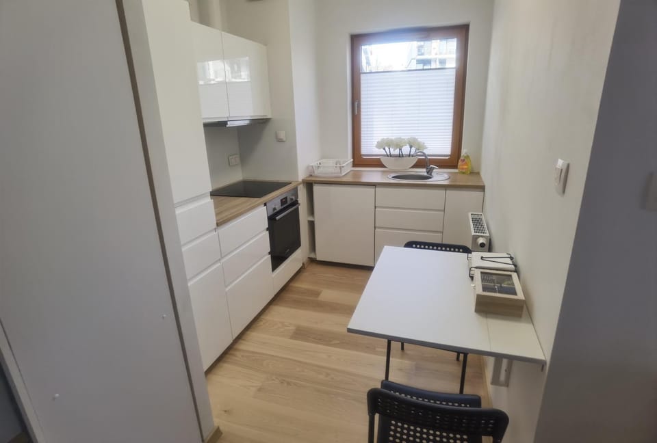 Kitchen or kitchenette, Dining area, pet friendly, stove