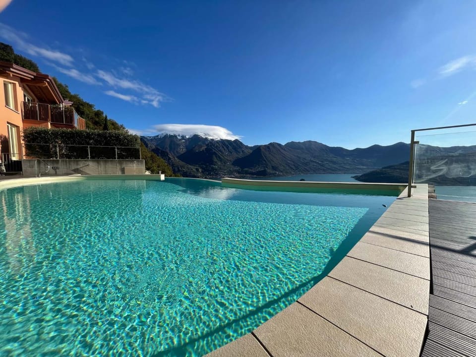 Pool view, Swimming pool