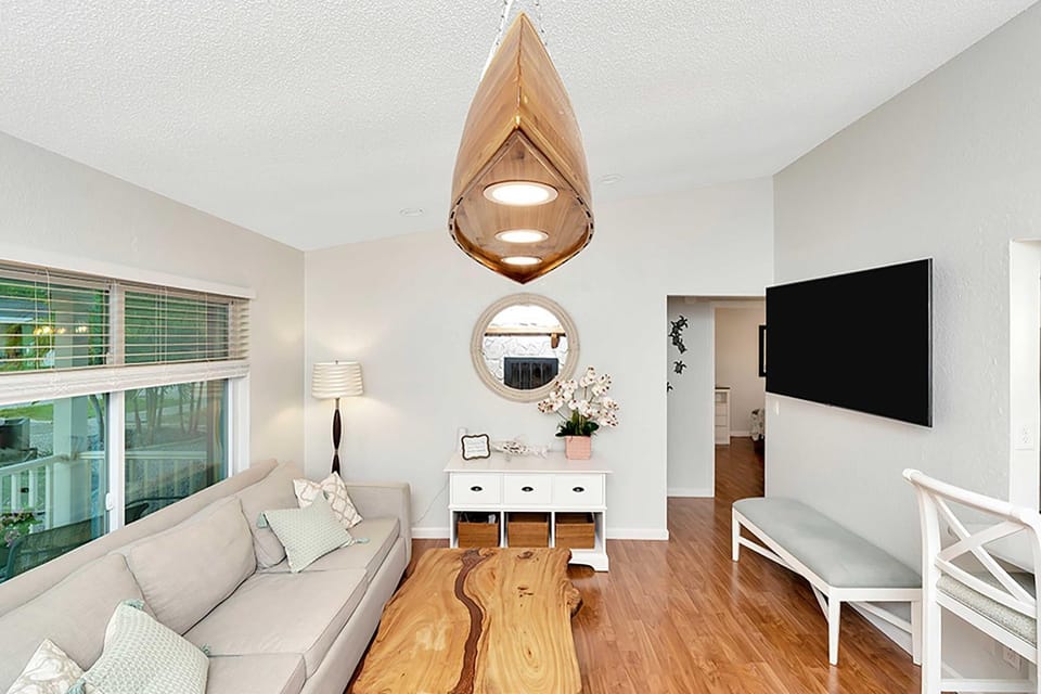 1 Mi to Beach: Charming Largo Home w/ Private Pool House in Indian Rocks Beach