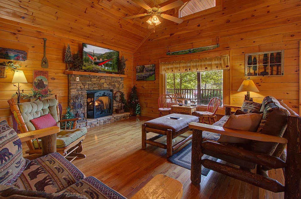 Spirit of the Mountains Chalet in Gatlinburg