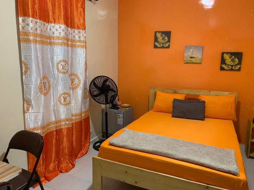 chambre simple et confortable a ngor Bed and Breakfast in Dakar