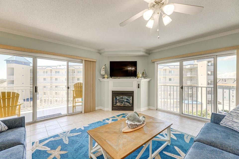 Steps to Boardwalk! 4th-Floor Ocean City Beach Gem House in Ocean City