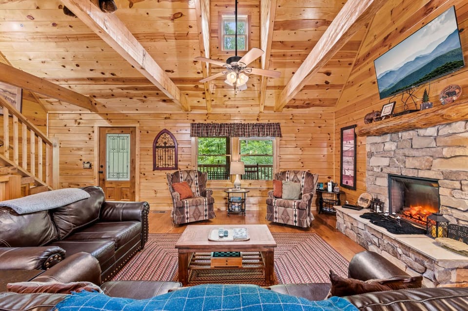 Hidden Springs Chalet in Gatlinburg