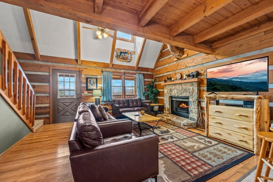 The Eagle's Nest Chalet in Gatlinburg