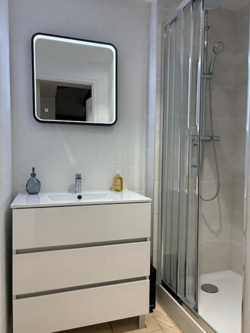 L appart' Apartment in Epernay