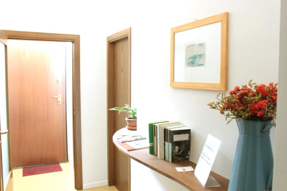 Library, Lobby or reception