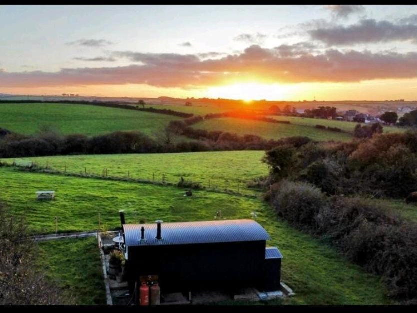 Shepherds haven hut Near Padstow House in England