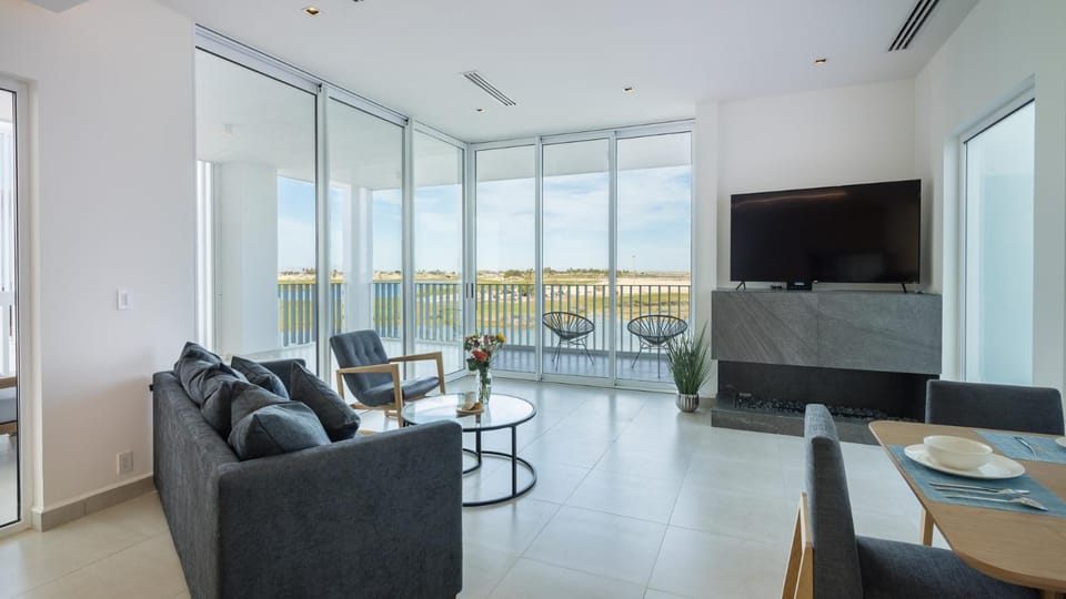TV and multimedia, View (from property/room), Living room, Seating area