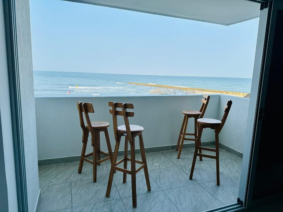 Balcony/Terrace, Seating area, Sea view