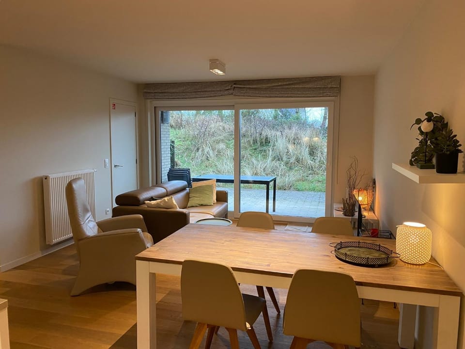 Other, Dining area