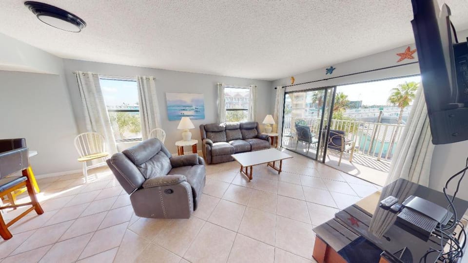3 Bedroom 2 Bath Beach View #205 Beach Place Condos Apartment in Madeira Beach